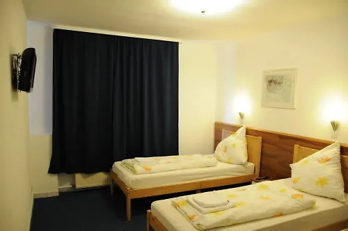 Hotel Arena Am Zoo By Ans 3*