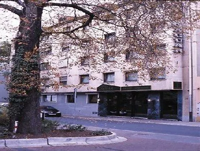 Hotel Arena Am Zoo By Ans 3*